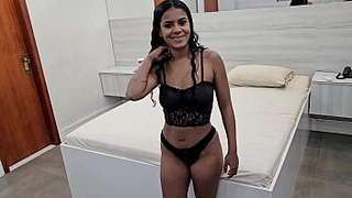 First time in porn with the brunette Larissa Goulart giving her rear-end to Jr Doidera who left her vagina all wet