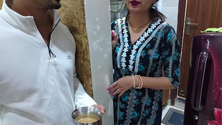 I boned the humongous milkmaid of my neighbour's ex-wife on the pretext of asking for sugar ( Hindi Audio )