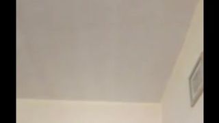 ينيك في صحبتو بعد دوش